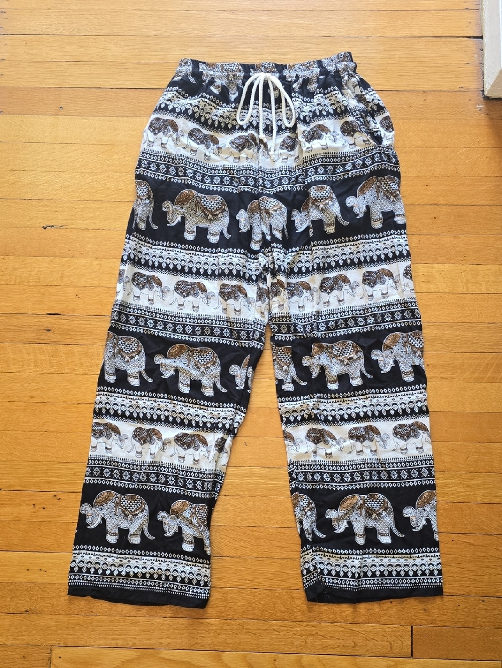 NWOT, Elephant Motif Drawstring Lounge Pants, Black, Brown, & White, Women's S